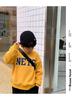 Áo thun dài tay sweater  in chữ Hàn Quốc  AO22052