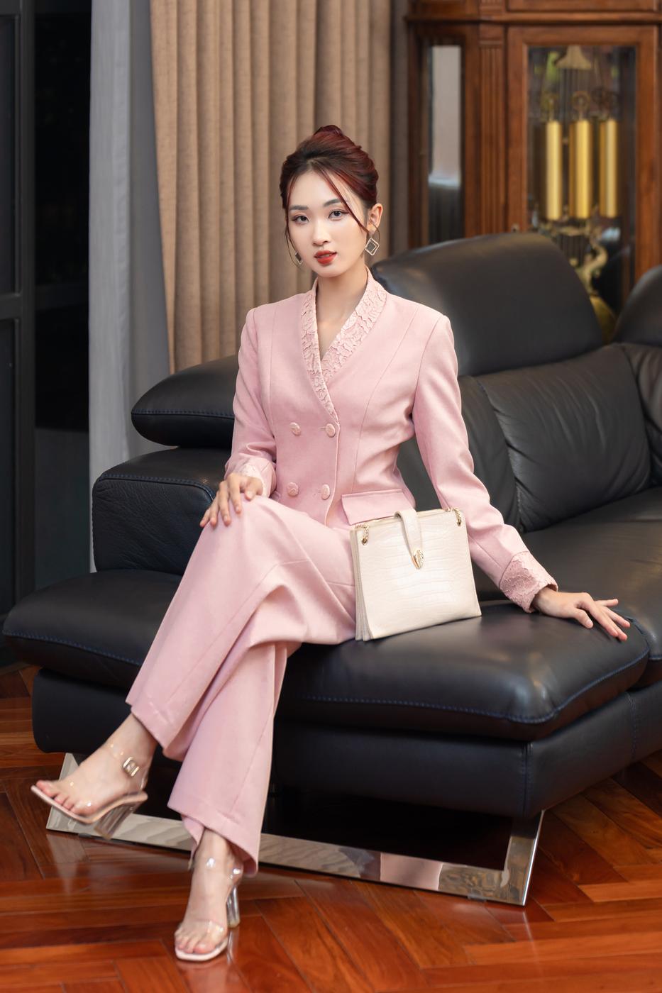 Set Vest Calista màu HỒNG phối ren