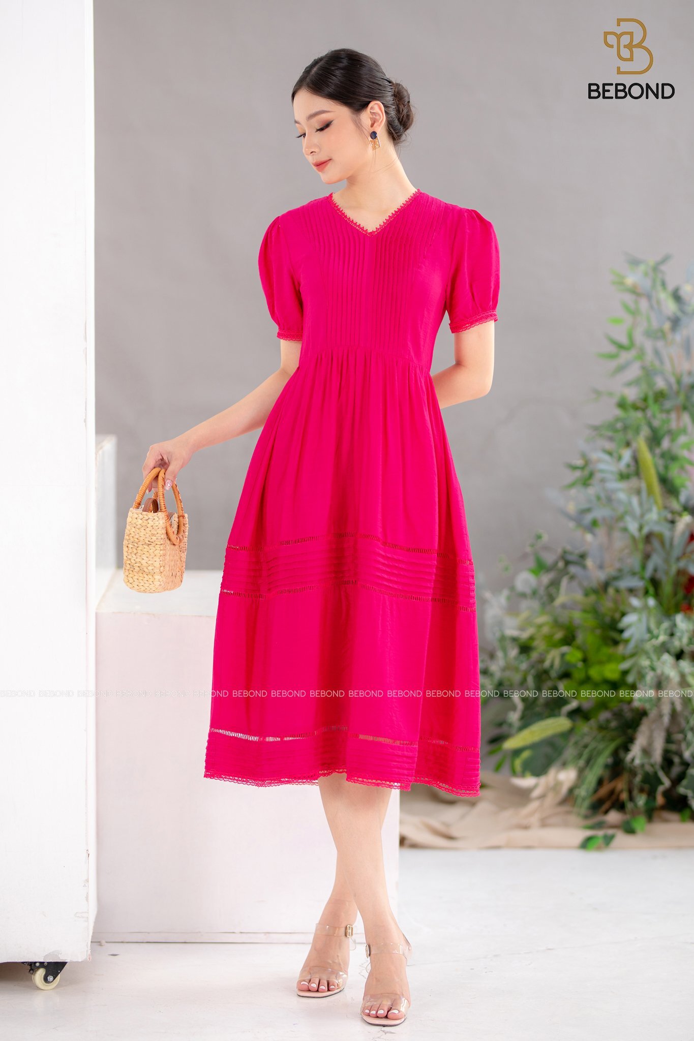 Đầm xòe cổ V màu HỒNG - Yuna Dress
