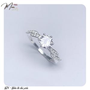N24 - Nhẫn đá chủ xoắn
