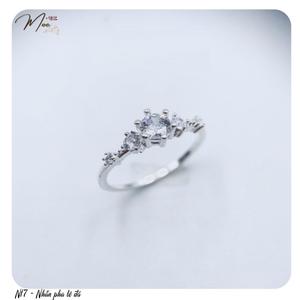 N17 - Nhẫn pha lê đá