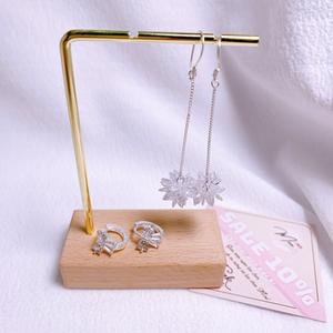 K31 - Khuyên Hoa tuyết rơi