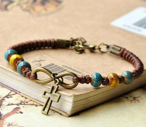 LT11 - Lắc tay thánh giá dây dù