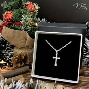 D169 - Dây chuyền thánh giá thiên sứ dải đá