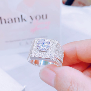 NN16 - Nhẫn nam đá chủ vuông nạm full đá