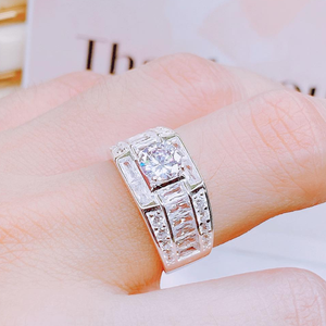 NN20 - Nhẫn nam đá chủ baguette