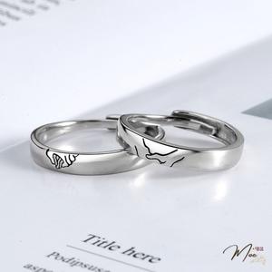 ĐN18 - Nhẫn đôi nắm tay tình nhân