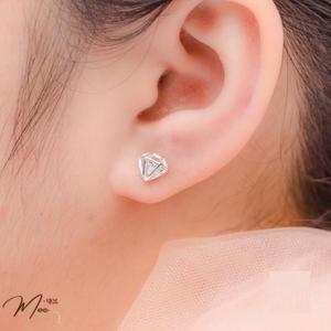 K103 - Khuyên tai kim cương