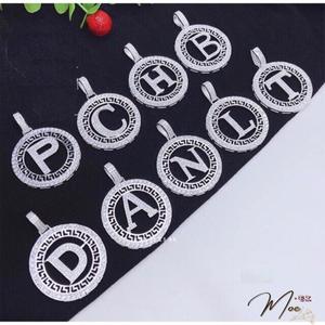 MN10 - Mặt chữ cái viền đá tròn