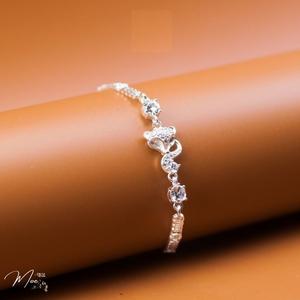 LT1 - Lắc tay hồ ly pha lê dây cứng