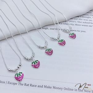 B14 - Dây chuyền dâu tây