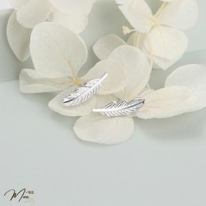 K30 - Khuyên Lông vũ