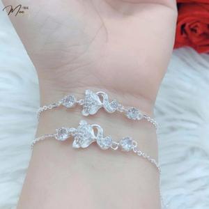 LT6 - Lắc tay hồ ly pha lê dây mềm