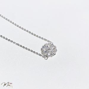 LT3 - Lắc tay cỏ 4 lá xoay