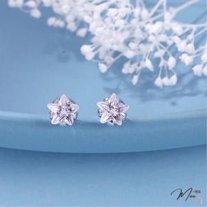 K9 - Khuyên nụ sao đá nhỏ (đá hình sao)