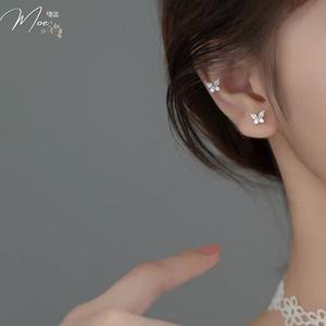 K45 - Khuyên Bướm baby