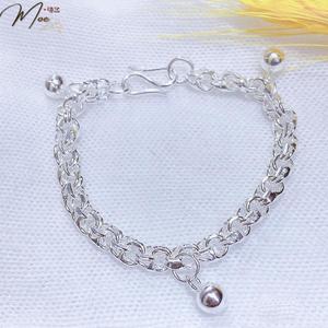 B46 - Vòng tay họng kép kèm chuông