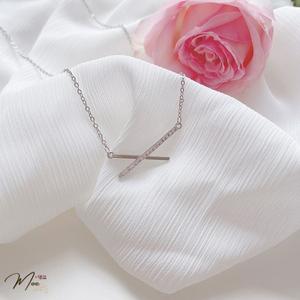 D32 - Dây chuyền chữ X cá tính