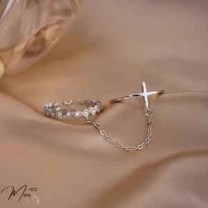 N30 - Cặp nhẫn thánh giá