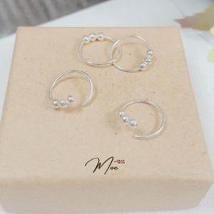 K82 - Khuyên tai đá móc cá tính