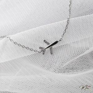 LT8 - Lắc tay máy bay