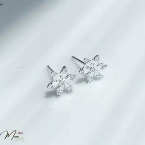 K63 - Khuyên Hoa tuyết baby