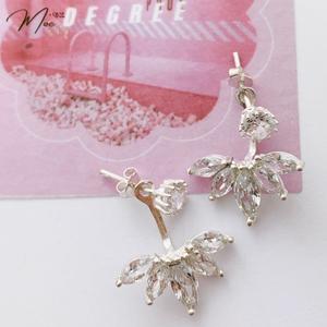 K32 - Khuyên Hoa sen