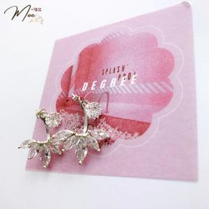 K32 - Khuyên Hoa sen