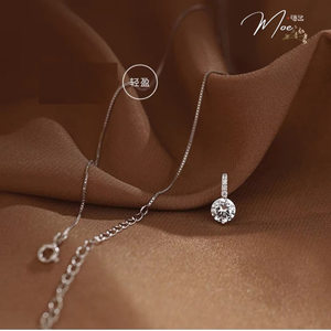 D50 - Dây chuyền mặt đá chủ