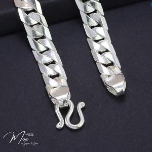 MT5 - Lắc tay nam họng xích lưỡi cưa trơn cá tính (6,5c)