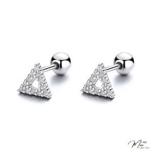 K226 - Khuyên tai tam giác rỗng unisex