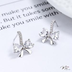 K42 - Khuyên Nơ tiểu thư