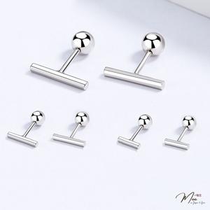 K225 - Khuyên tai trụ chốt bi cá tính