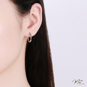 K215 - Khuyên tai bấm trơn size đại unisex