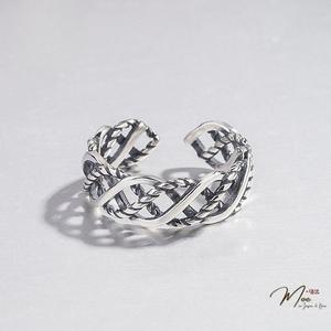 N126 - Nhẫn vặn thừng kép xoắn sơn đen freesize