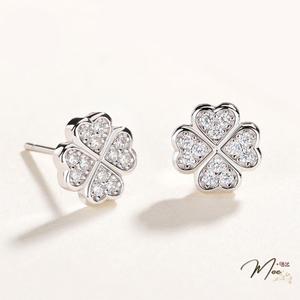 K59 - Khuyên tai Cỏ 4 lá trái tim