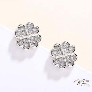 K59 - Khuyên tai Cỏ 4 lá trái tim