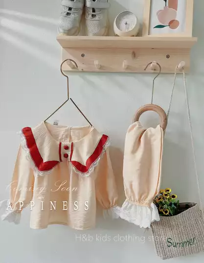 Product image - 701- BỘ DÀI PHỐI REN CỔ TAY