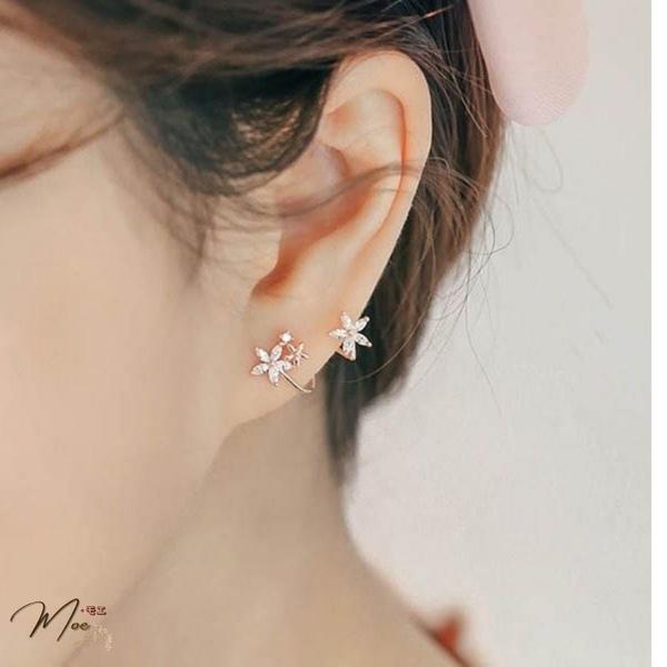 K26 - Khuyên Vườn hoa 
sao rơi