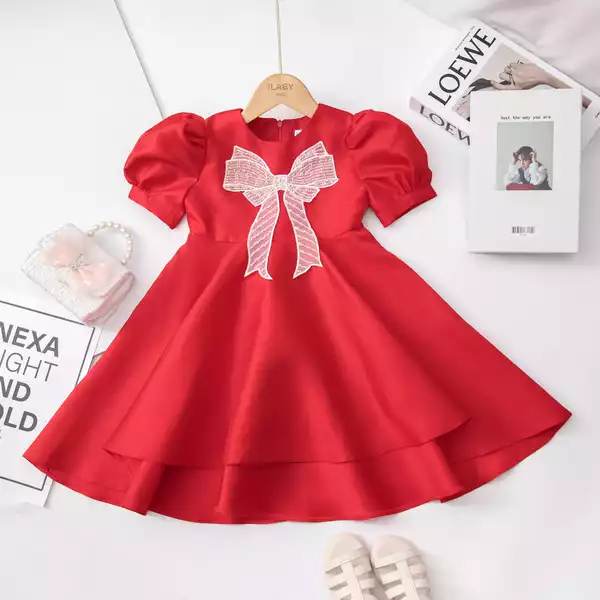 Váy tafta đính nơ đá