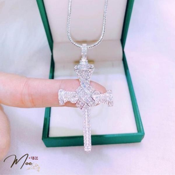 MN15 - Mặt thánh giá nạm đá cao cấp