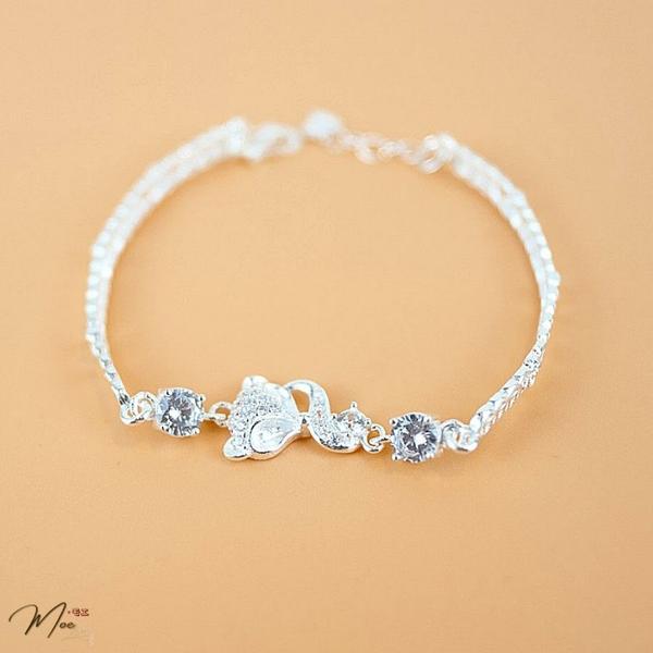 LT1 - Lắc tay hồ ly pha lê dây cứng