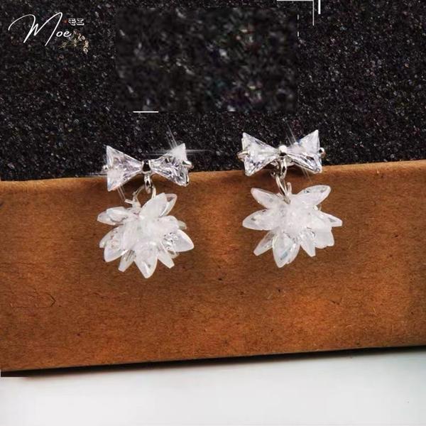 K43 - Khuyên Bông tuyết nơ điệu đà