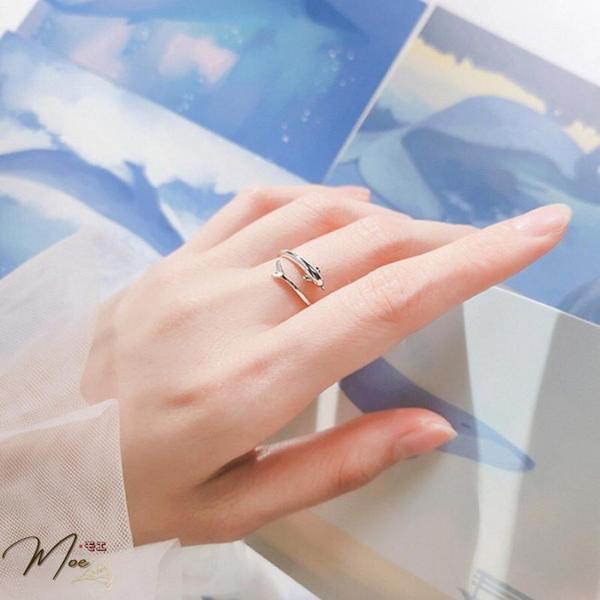 N28 - Nhẫn cá heo hở