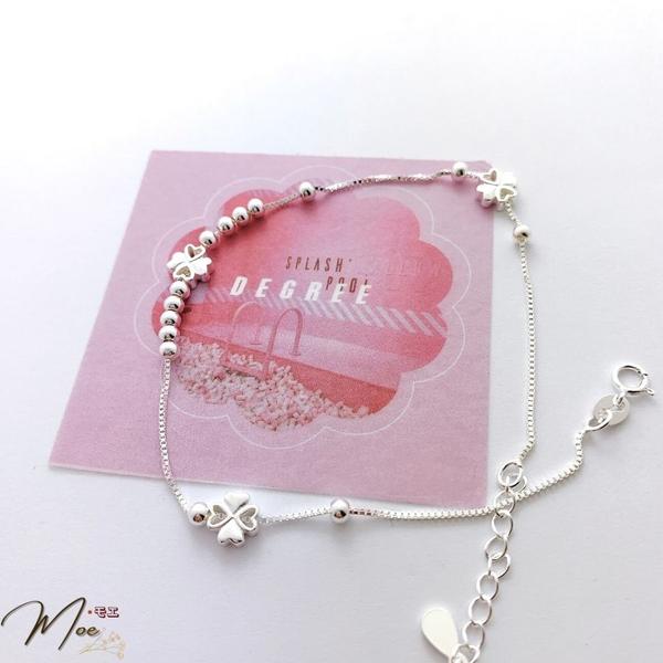 LC6 - Lắc chân cỏ 4 lá bi bạc (3 lá)