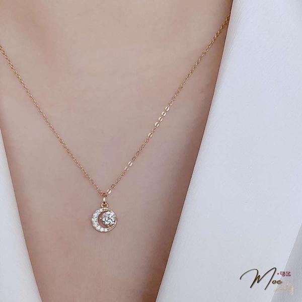 D116 - Dây chuyền trăng non