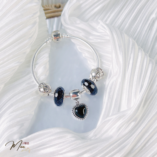 LT197 - Vòng pandora trái tim đen huyền bí