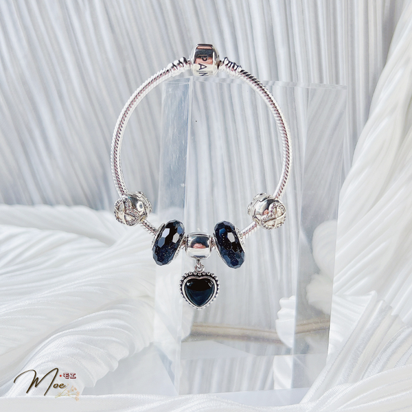 LT197 - Vòng pandora trái tim đen huyền bí