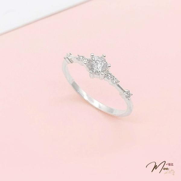 N17 - Nhẫn pha lê đá