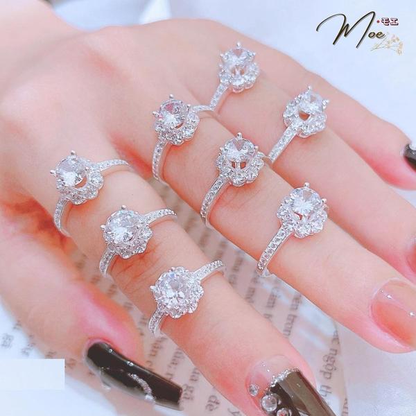 N102 - Nhẫn hoa đá sang chảnh